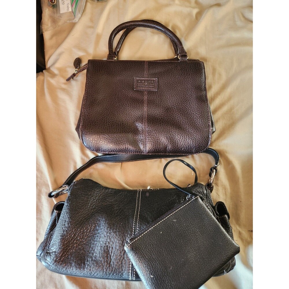 Small Purse Lot of 2 Purses A Relic by Fossil & A Gianni Bernini Handbag